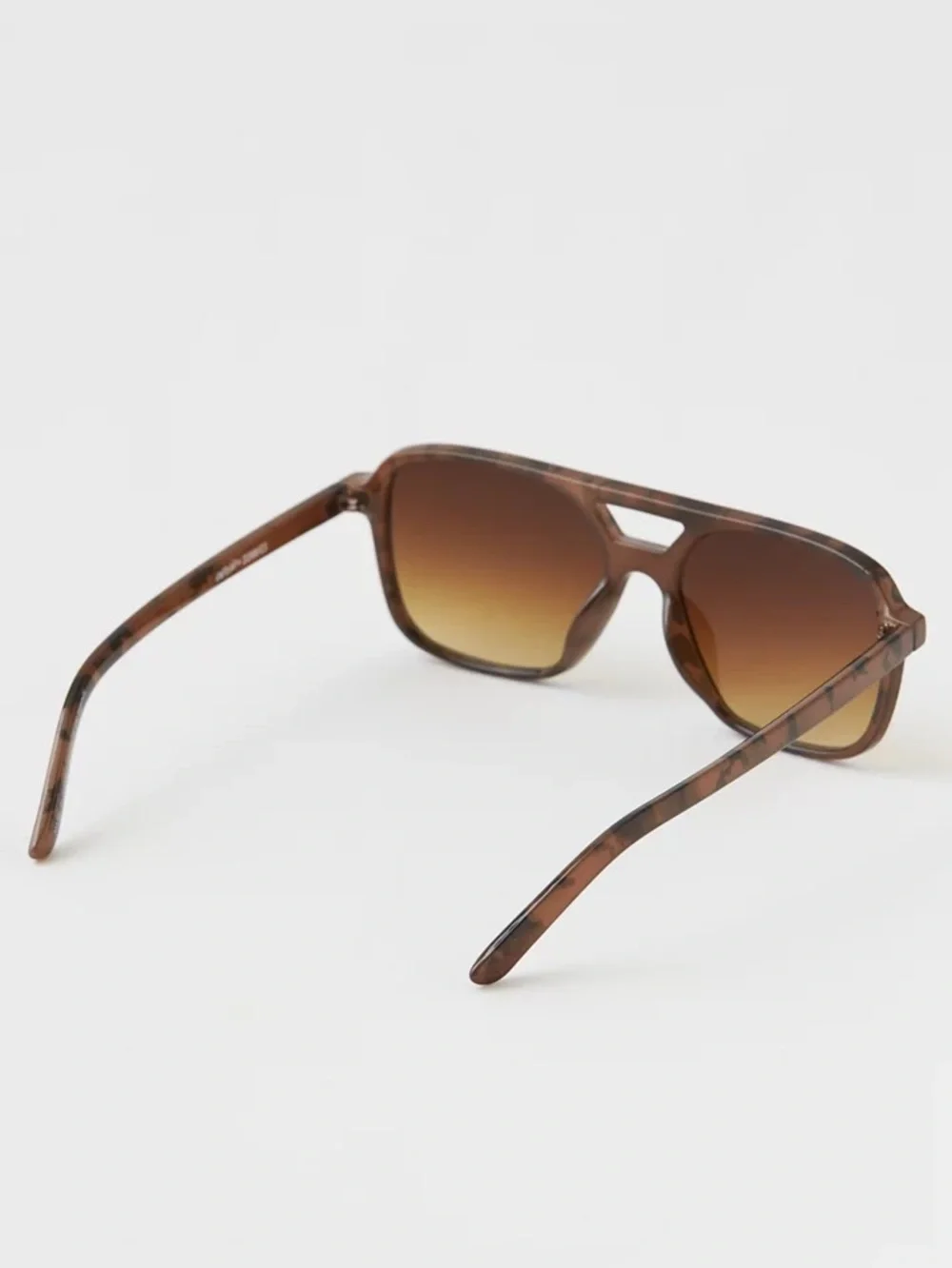 Aerie Skinny Oval Sunglasses
